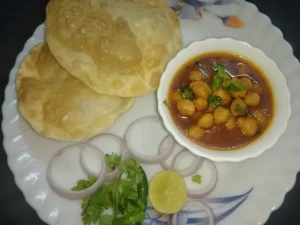 Chola Bhatura